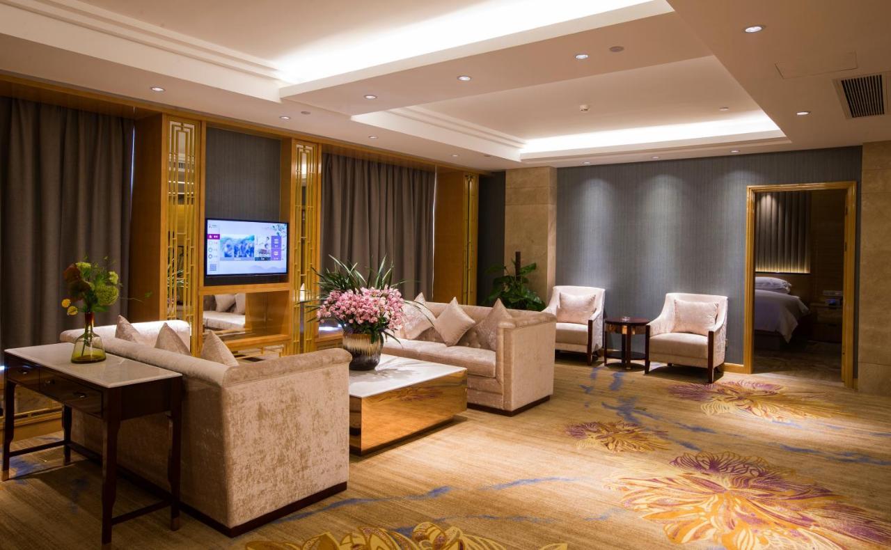 Wyndham Hangzhou East Экстерьер фото